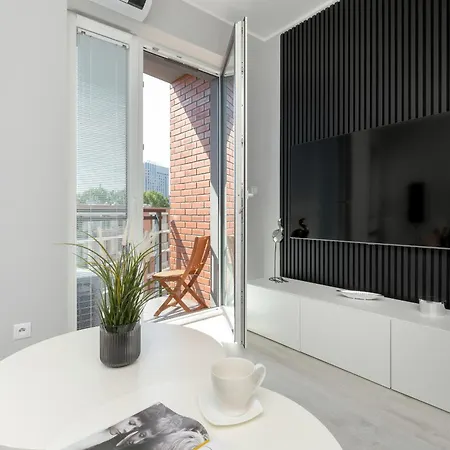 Appartement Bastion Walowa With Parking By Renters Prestige *